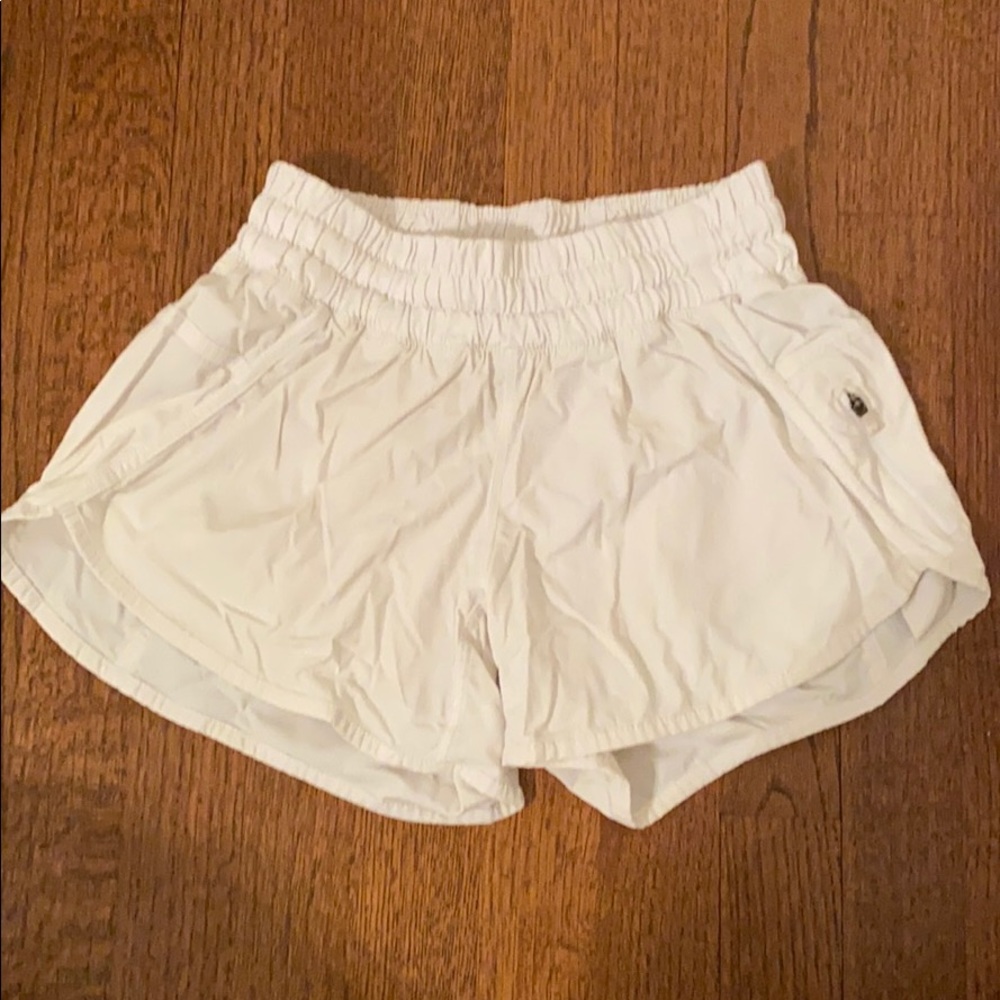 White lululemon tracker shorts